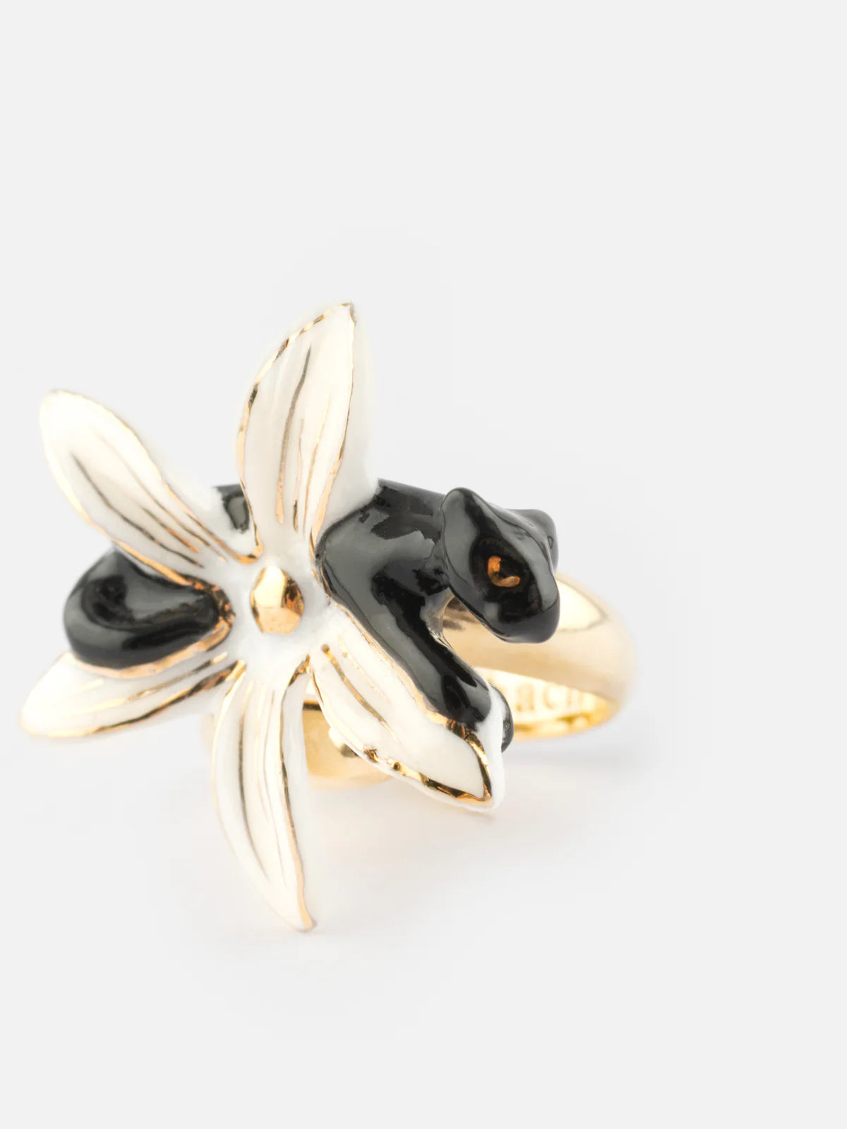 Erine flower and panther ring