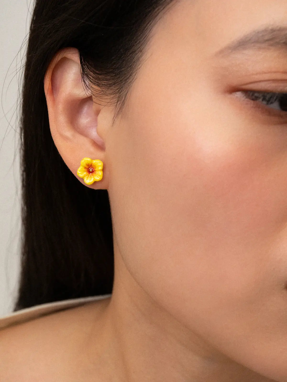 Boucles d'oreilles puces - hibiscus jaune