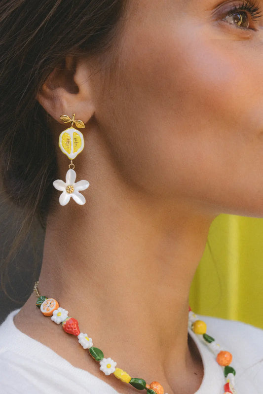 Boucles d'oreilles pendantes citron et fleur