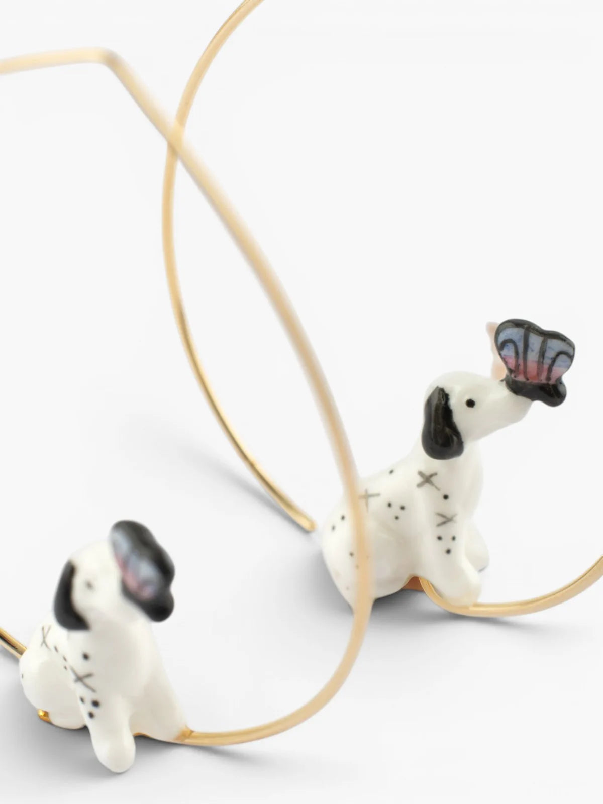 Moyennes créoles chien dalmatien et papillon