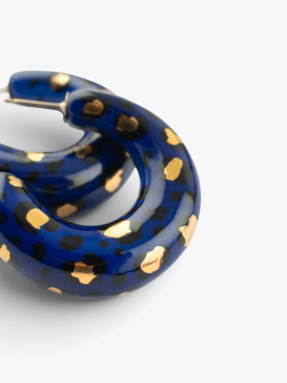 Maxi boucles d’oreilles léopard bleu et doré