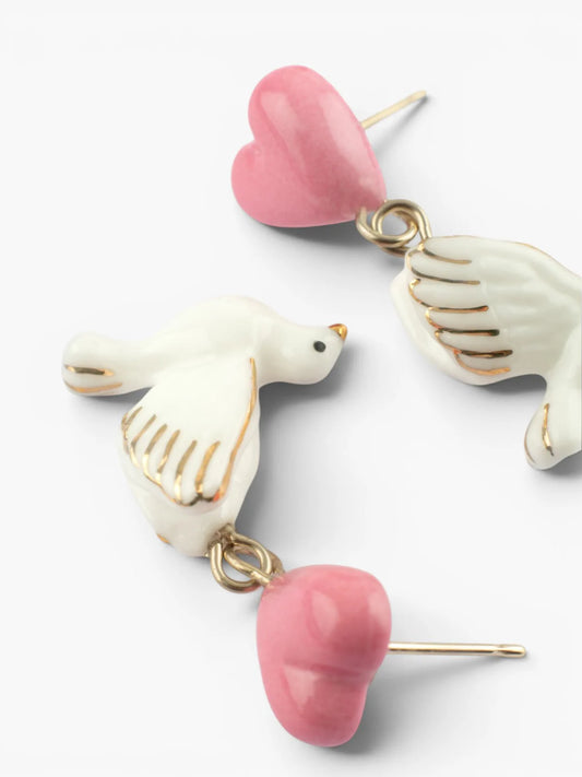 Boucles d'oreilles pendantes cœur et colombe - Octobre rose