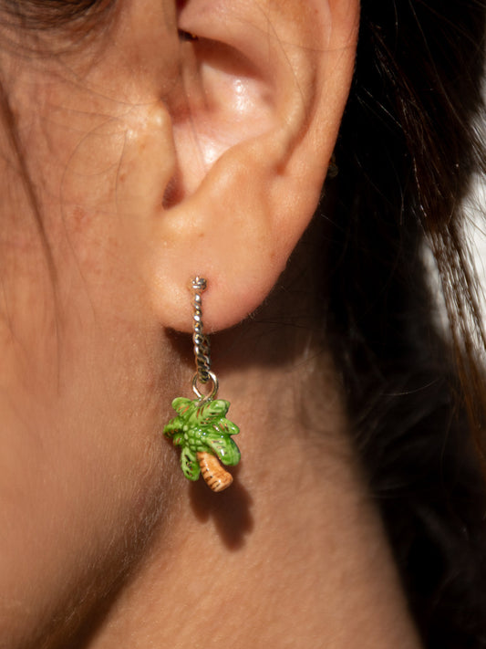 Mini orecchini a cerchio con palma - Venduti singolarmente