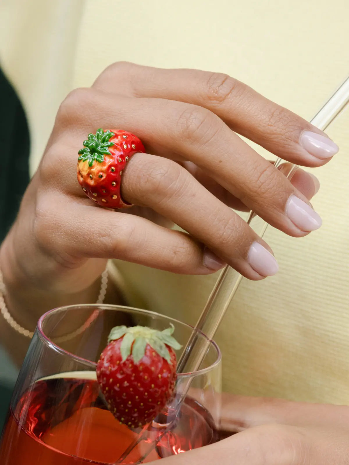 Anello di fragola