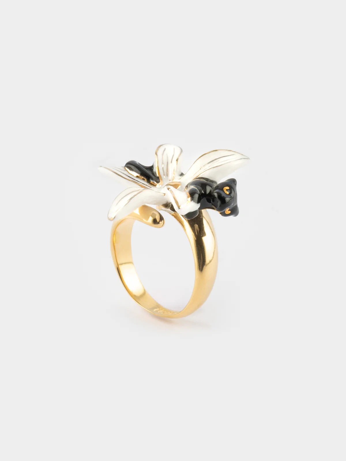 Erine flower and panther ring