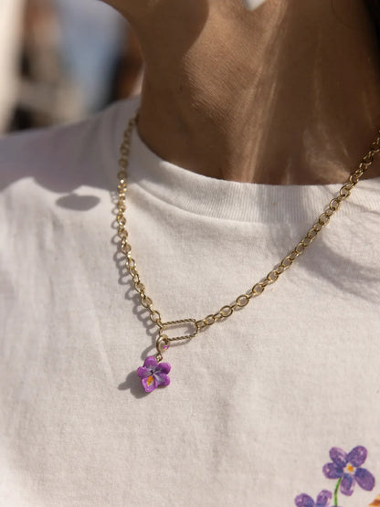 Violet charm