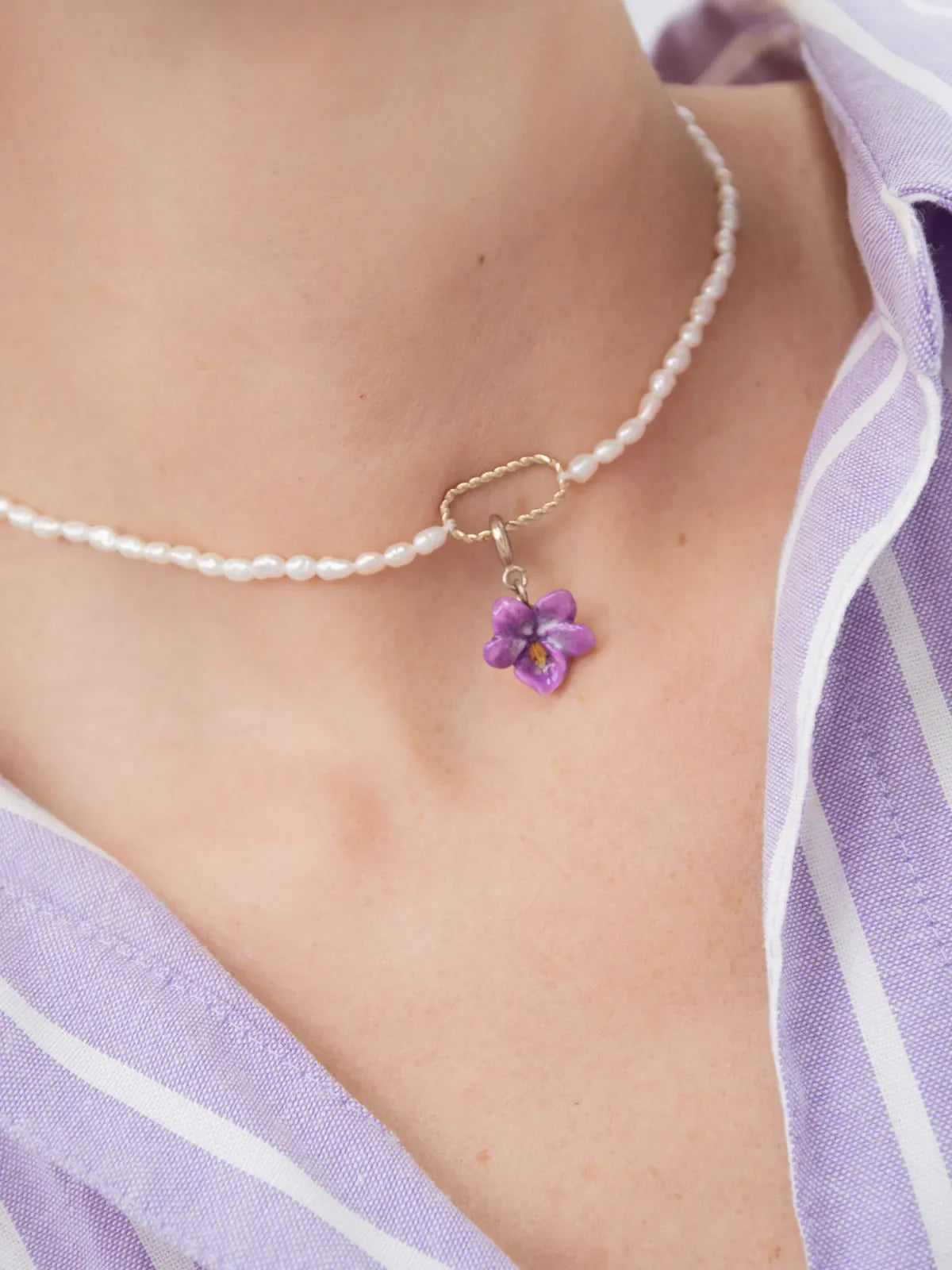 Violet charm