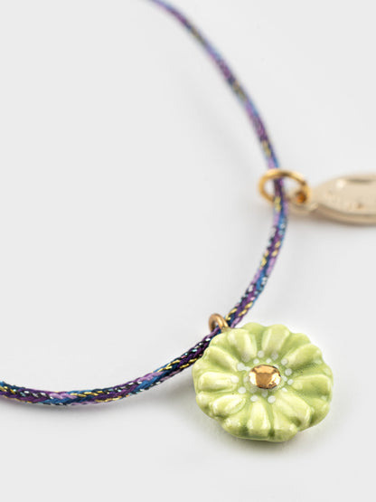 Bracelet cordon fleur verte