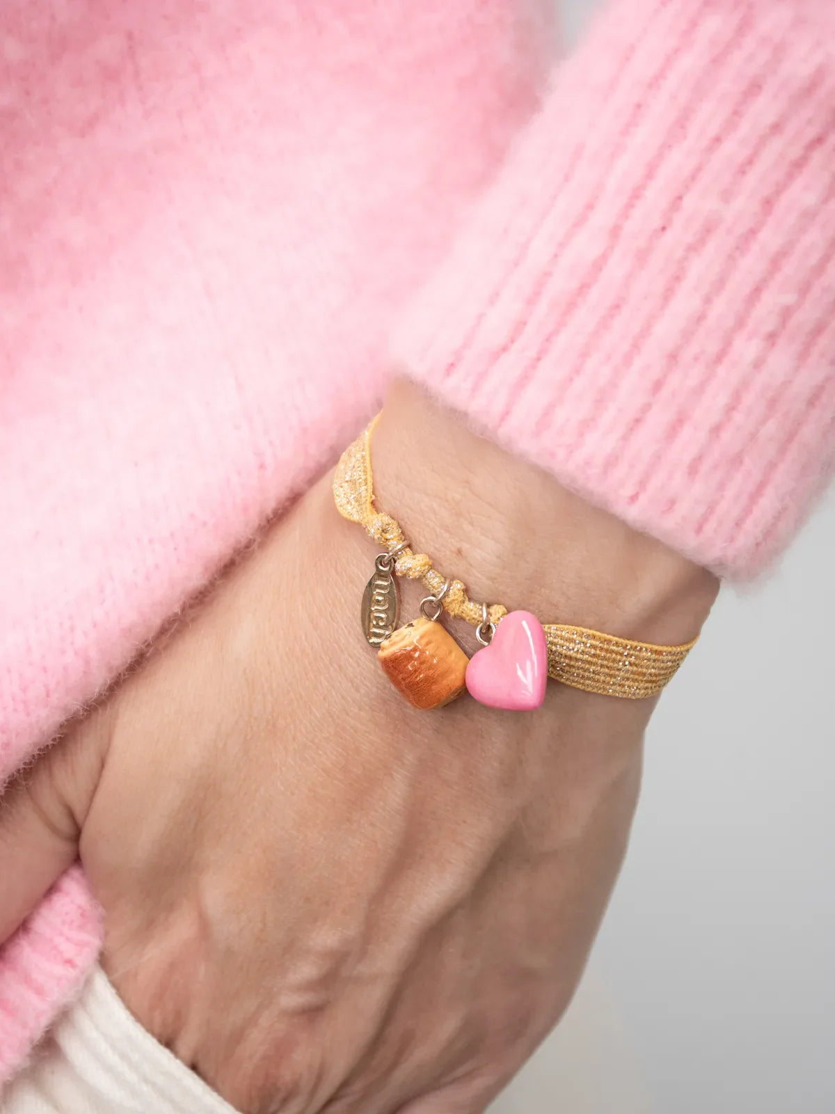 Twistband bracelet - Chocolate and heart 