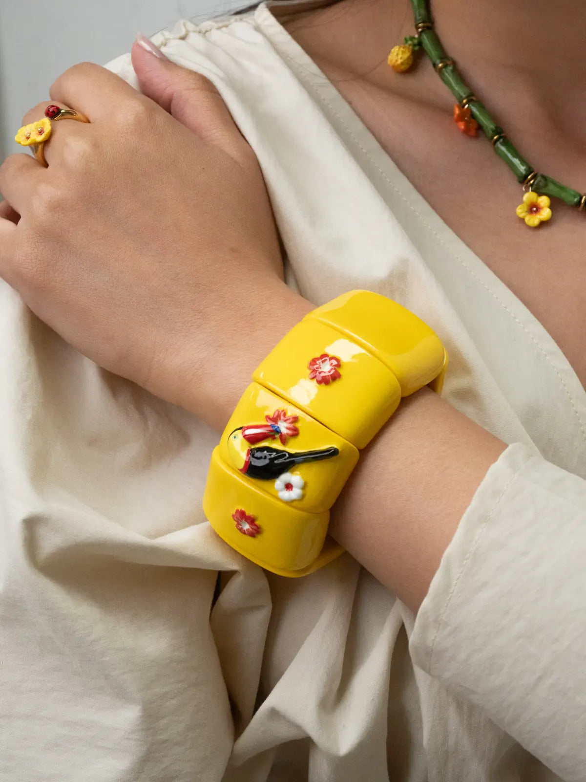 Bracelet manchette extensible tropical