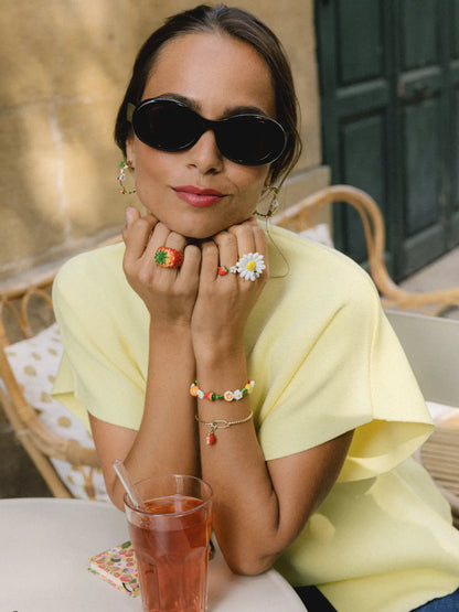 Bague maxi marguerite et pampille abeille