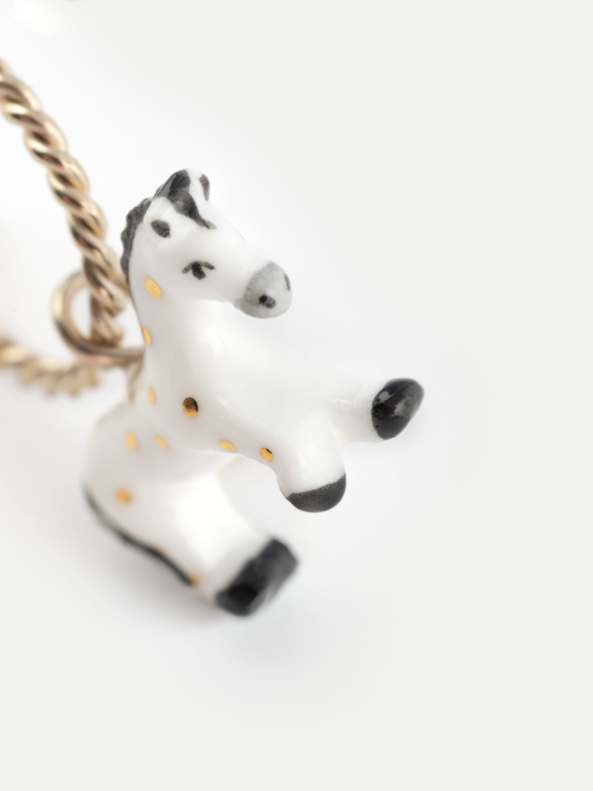 Mini créole cheval blanc - Vendue à l'unité