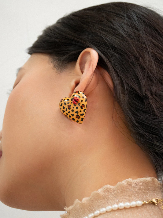 Boucles d'oreilles puces - Cœur léopard et coccinelle 15 ans