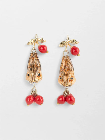 Boucles d'oreilles pendantes lapin et baies