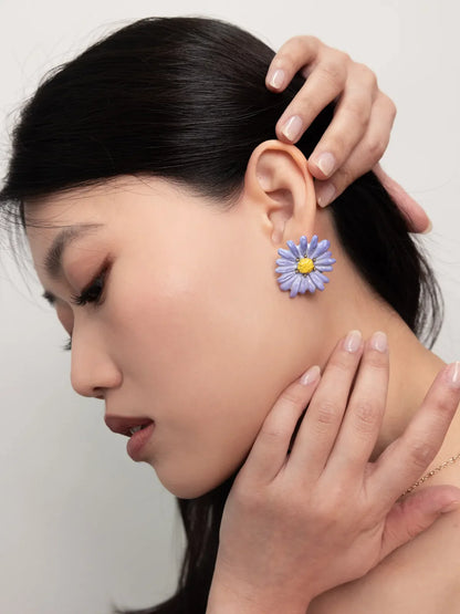 Blue anemone ear fleas