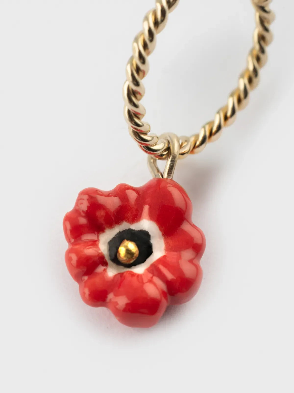 Mini créole anémone rouge - Vendue à l'unité