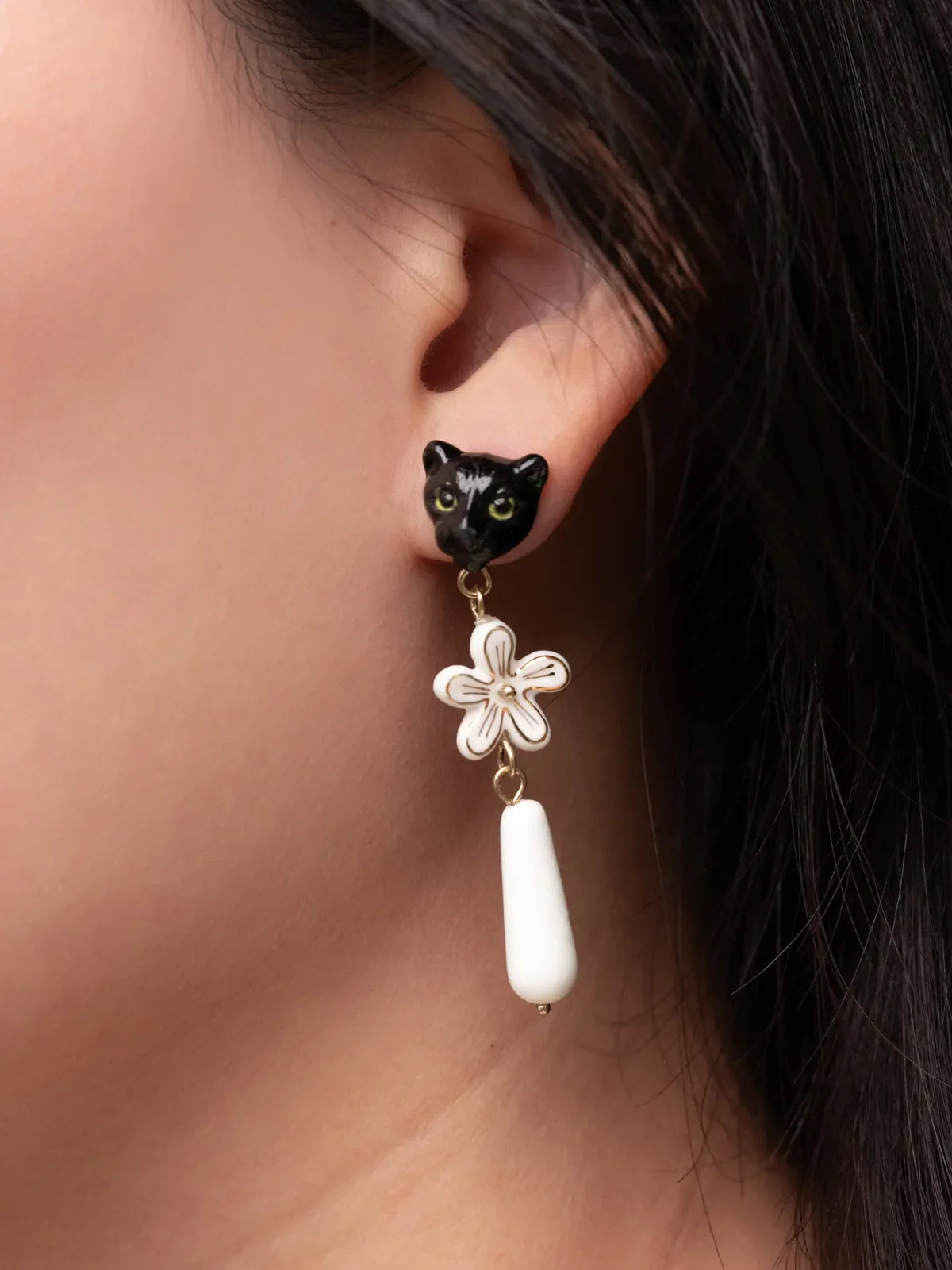 Panther and Erine flower drop earrings