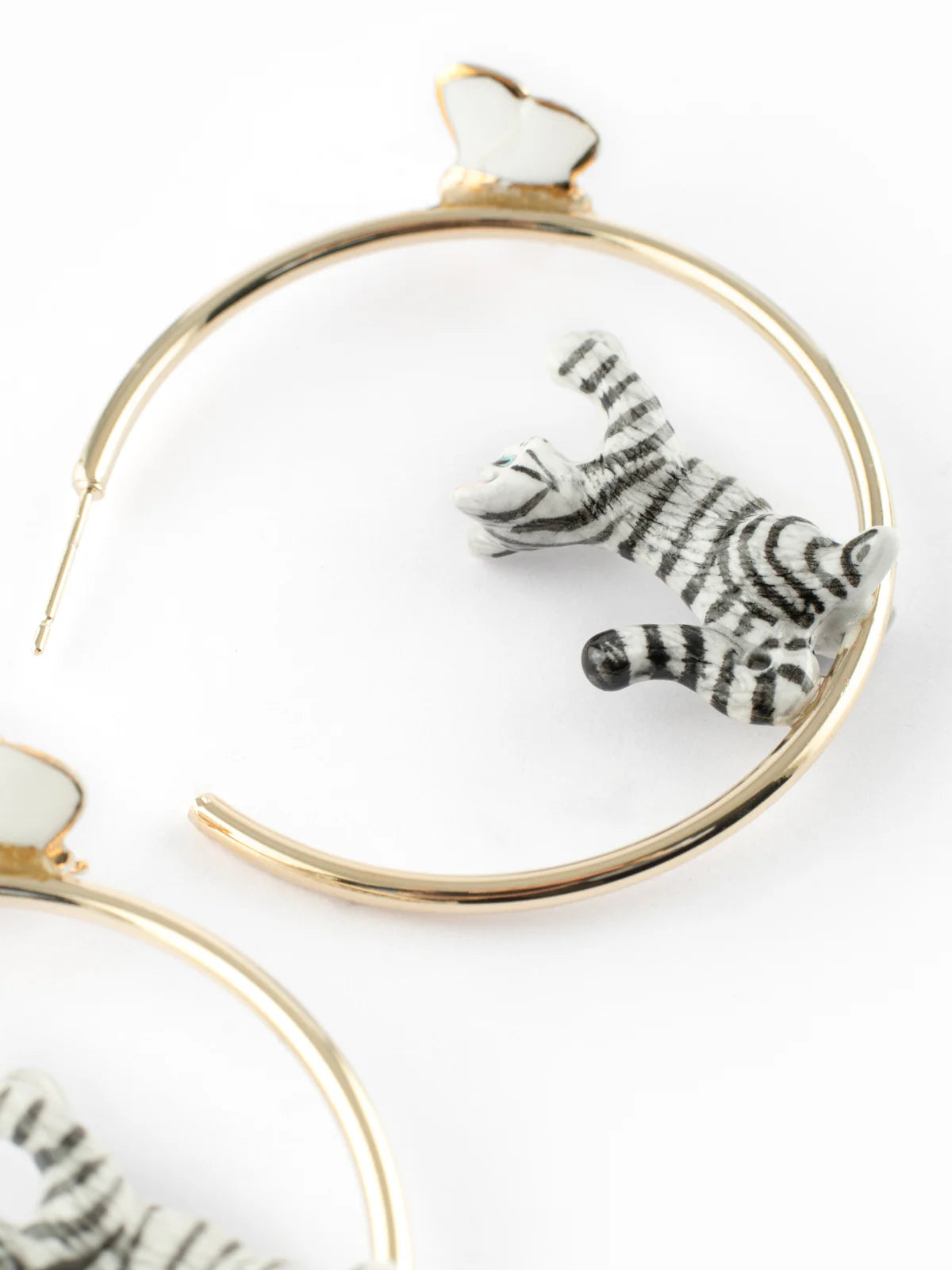 Créoles rondes chat tigré tabby et papillon