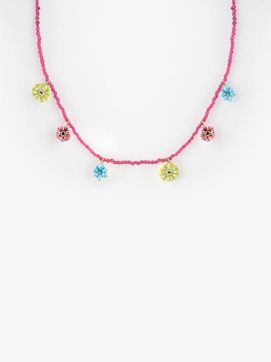 Collier perles et fleurs