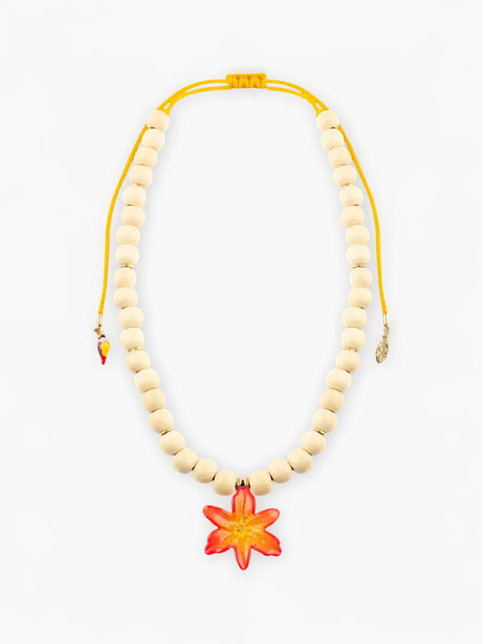 Collier perles et fleur de lys tigrée