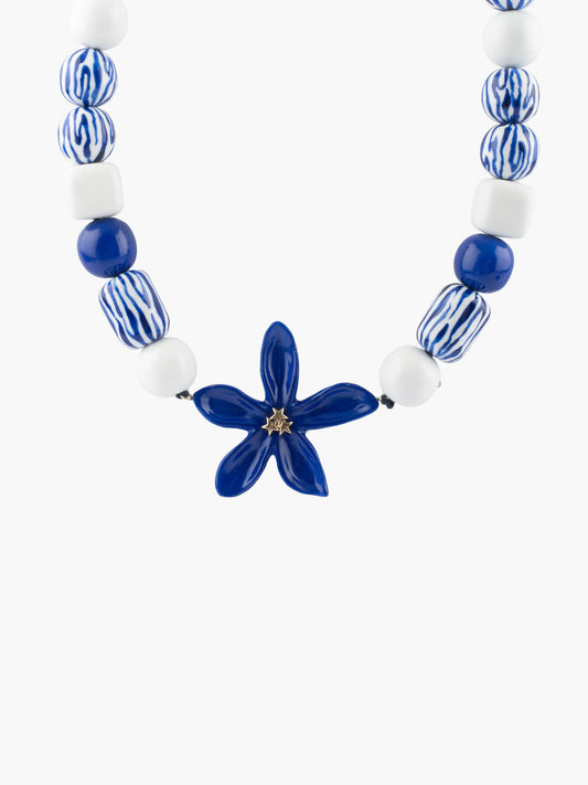Maxi necklace in blue jasmine