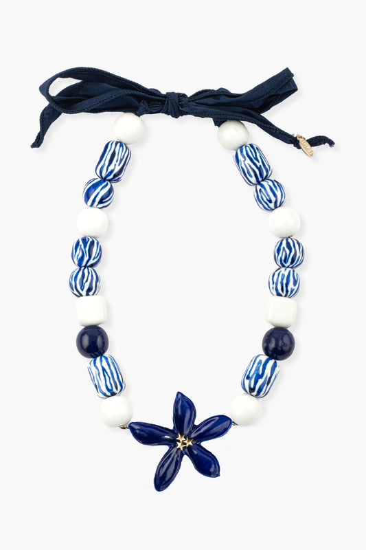 Maxi necklace in blue jasmine