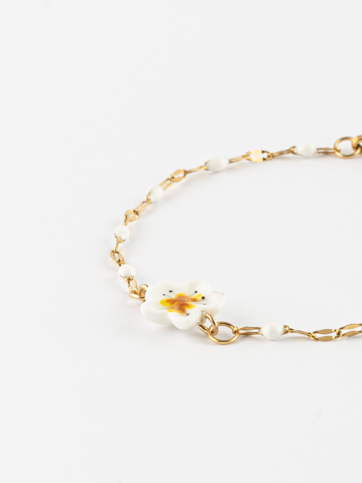 Bracelet fleur de poirier