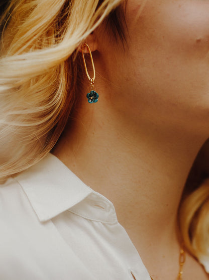 Charm's fleur bleue porelaine peint à la main