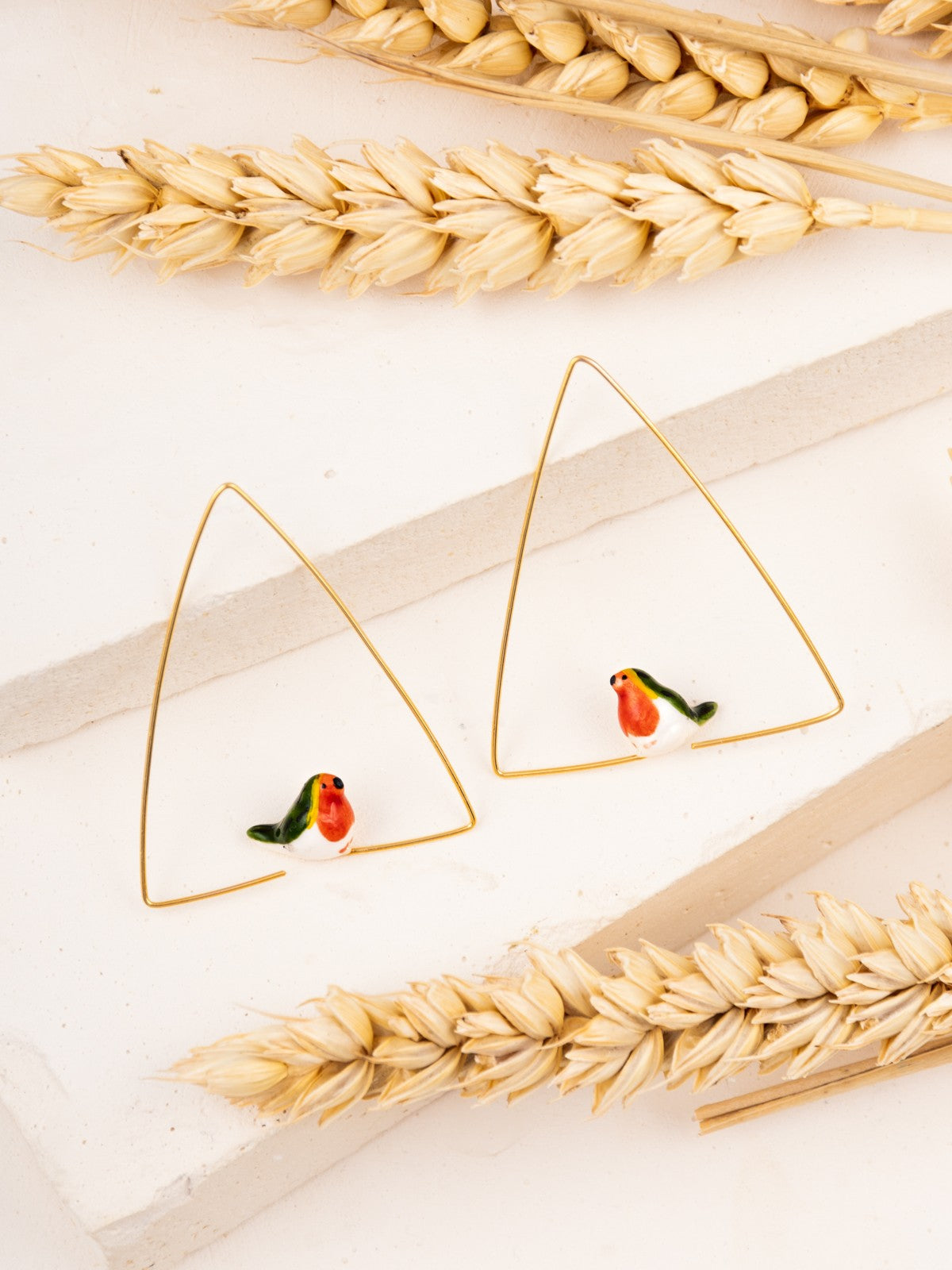 créoles triangles dorées rouge-gorge en porcelaine