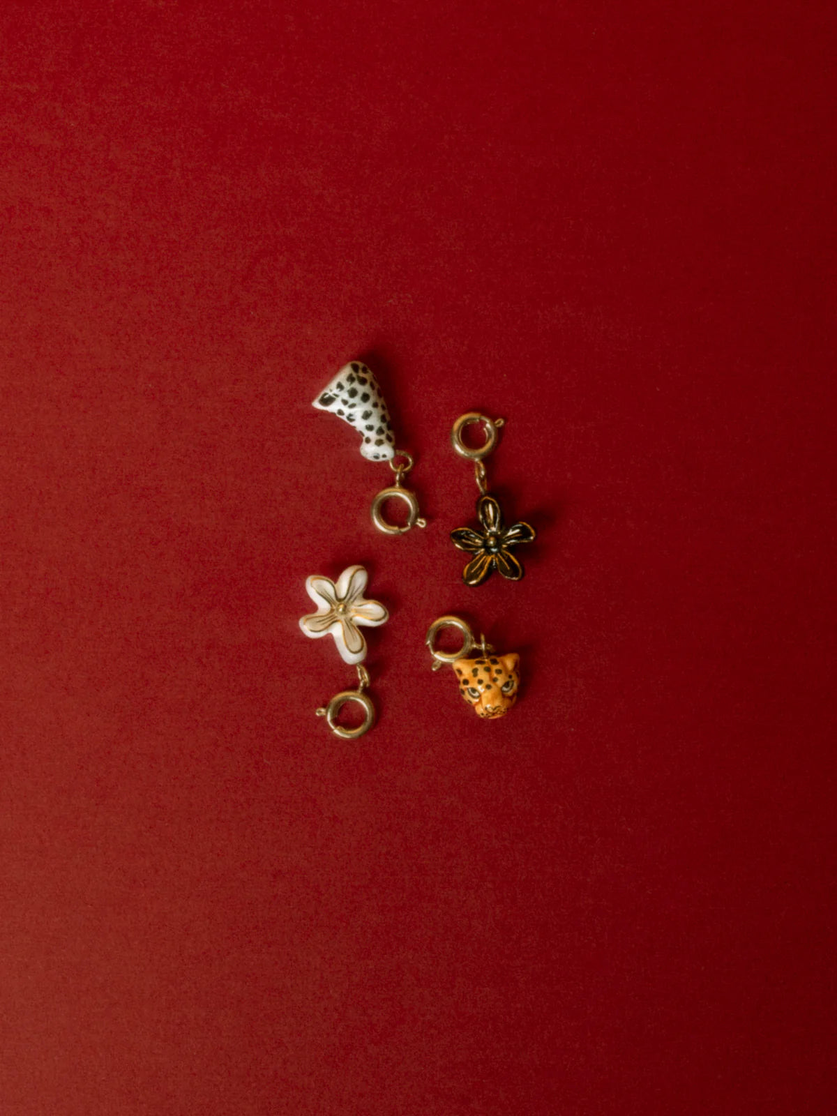 Charms fleur d'Erine noire