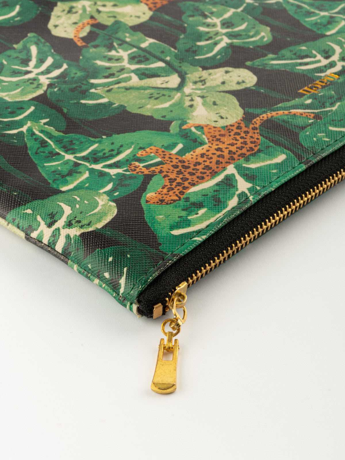 Pochette feuilles & léopard
