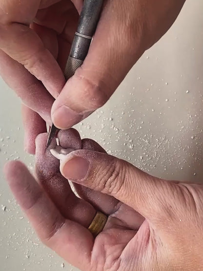 FaceToFace Flower Ring